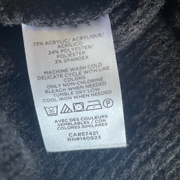 Loft Womens Black sweater with hood size small - Picture 4 of 4